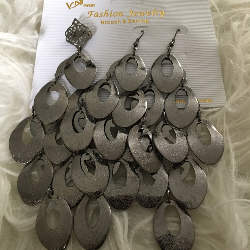 Earring Bundle! - Picture 2 of 4